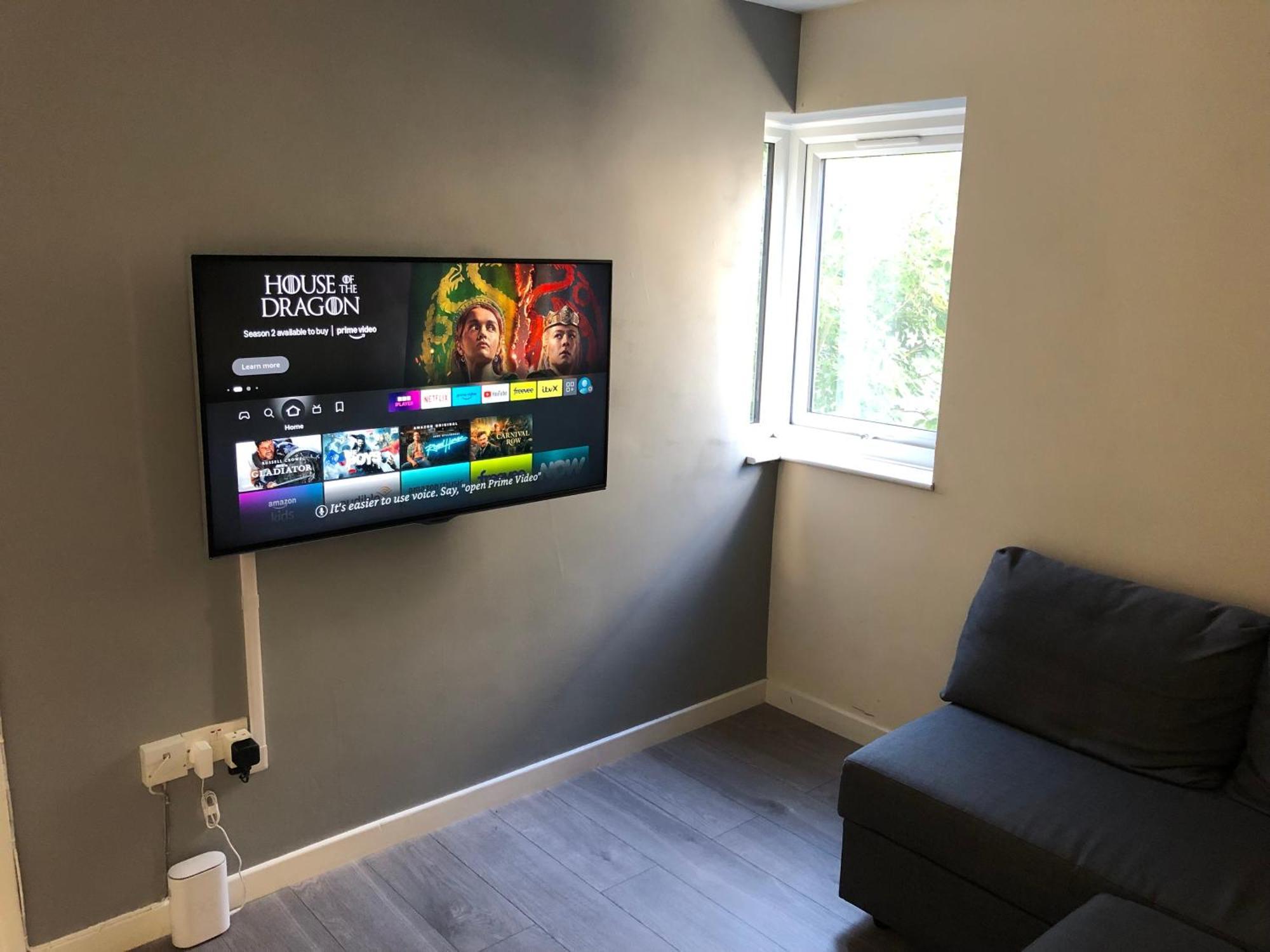 Cosy 2 Bedroom Flat In Manor House London Kültér fotó