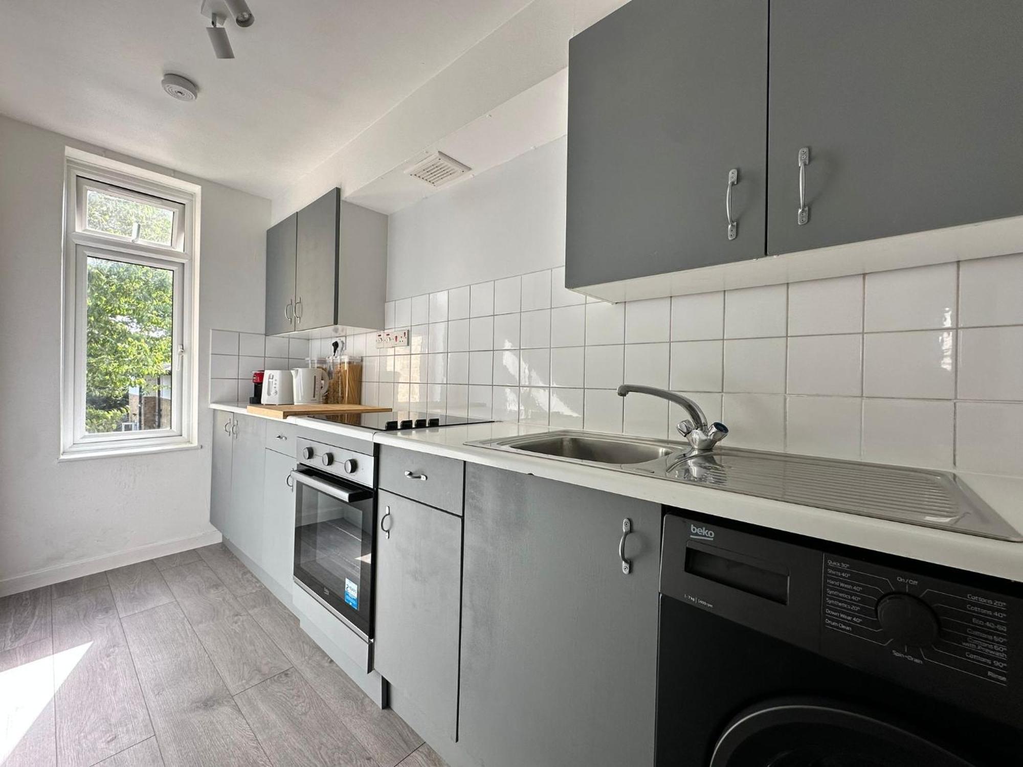 Cosy 2 Bedroom Flat In Manor House London Kültér fotó